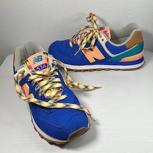 New Balance “Weekend Expedition” Sneakers size 6